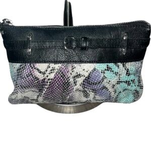 Simply Vera Zip Closure Womens Purple/Green/Black Pouch Clutch Bag